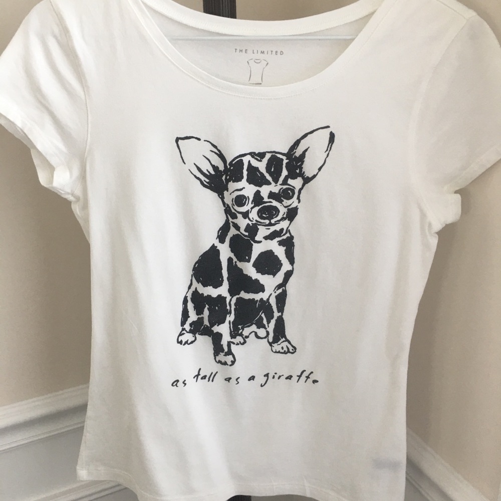 The Limited T-shirt with Chihuahua “giraffe”
